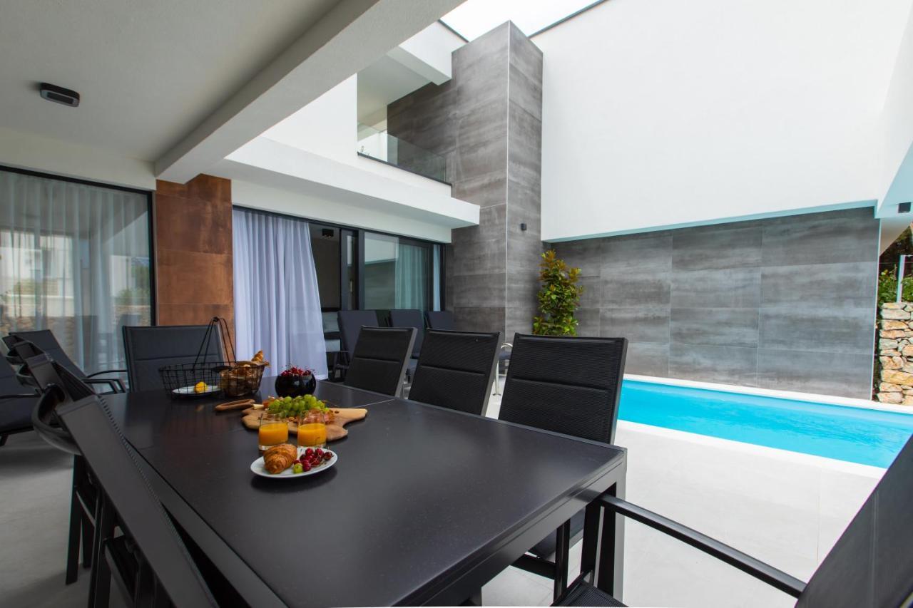 Novalja Bay Villas Bagian luar foto